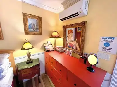 Villa Sinclair Beach Suites and Spa - 99