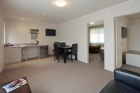 Atrium on Ulster - 26