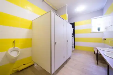 Bee Station - Hostel - 50