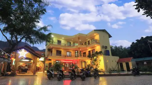 Tuan Ngoc - 25