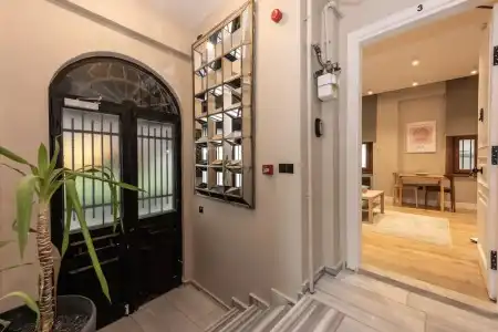 Bguest Pera Suites - 11