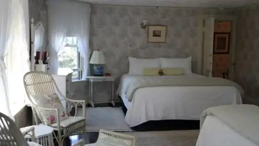 Moseley Cottage Inn & Town Motel - 31