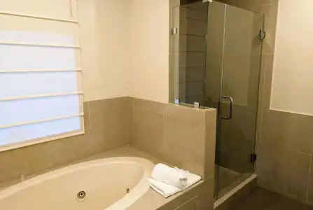3 Bedroom Community House - 7