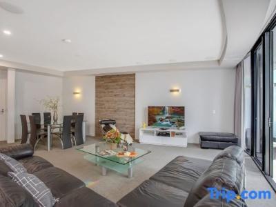 Aria Apartments - 128