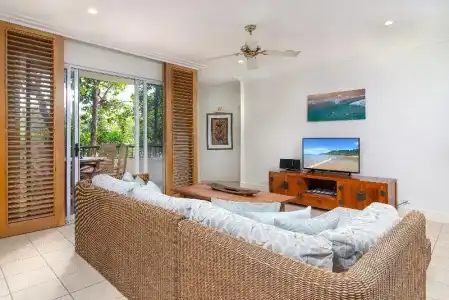 Mandalay Luxury Beachfront Apartments - 65