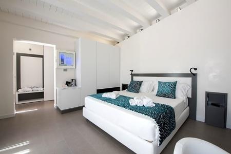 Caportigia Boutique - 98