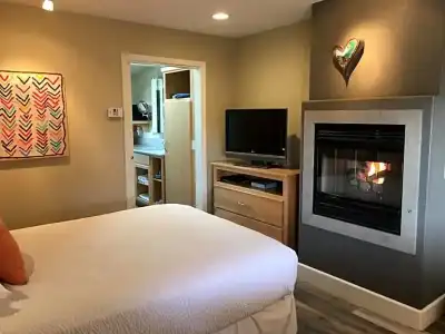 Cambria Shores Inn - 25