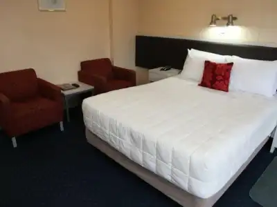Epsom Motel - 70