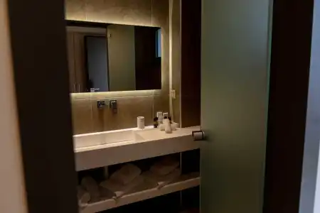 Mirror - 29