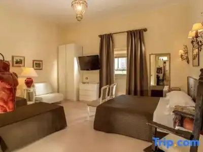 Roma Central Guest House - 96