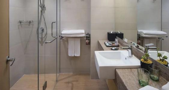 Mercure Yangon Kaba Aye - 71