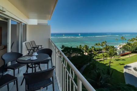 Waikiki Shore by OUTRIGGER - 68