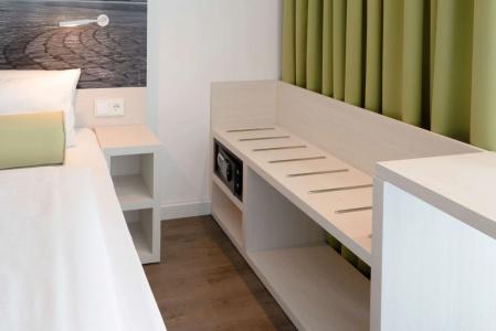 Super 8 by Wyndham Dresden - 6