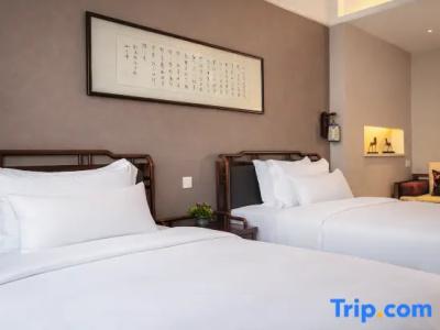 Lijiang Huama - 41