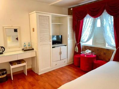 Doc May Boutique Villa - 23