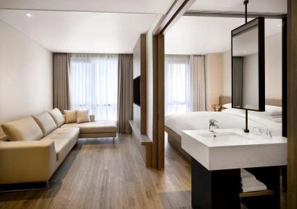 Fairfield by Marriott - 5
