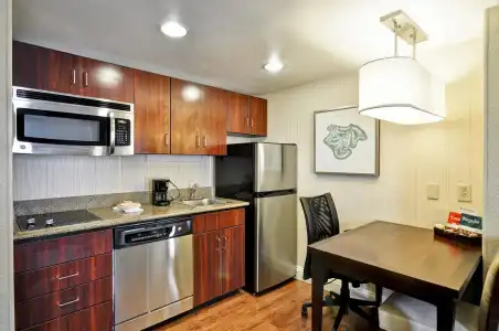 Homewood Suites by Hilton Augusta - 14