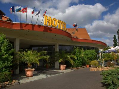 West an der Sächsischen Weinstrasse - 4