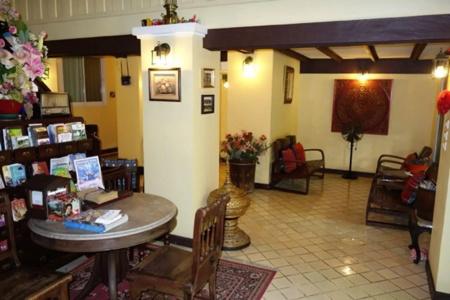 Bunthomstan Guesthouse - 14