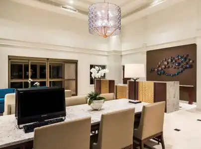 DoubleTree Suites by Hilton Naples - 23