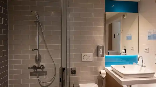 Holiday Inn Express Munich North by IHG - 8