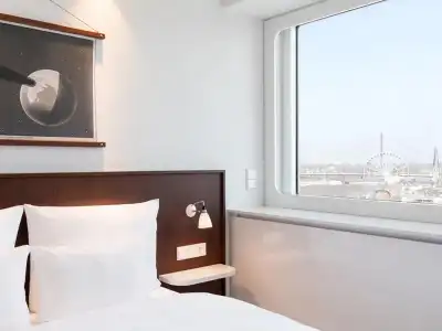Ruby Luna Düsseldorf - 38