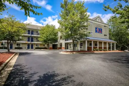 Motel 6 Greensboro, NC - I-40 - 14
