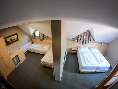 Vineyard Inn - 23