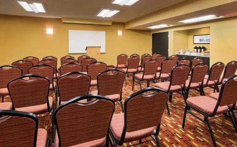 Courtyard Phoenix Mesa - 17