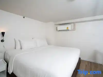 Q-Box Bangkok Blossom - 108