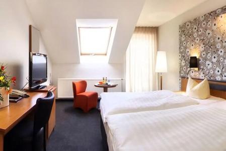 Hiemann - Superior - 33