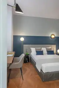 M20 Boutique - 25