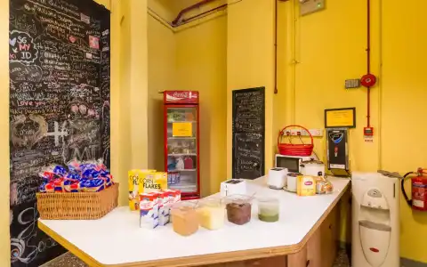 The Hive Singapore Hostel - 36