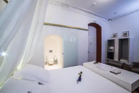 Madinat - 38