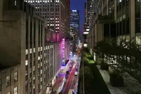 DoubleTree by Hilton New York Midtown Fifth Ave - 21