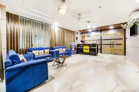 FabPrime Sapphire Inn - 10