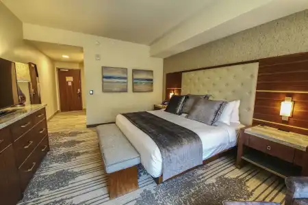 Legacy Resort & Spa - 5
