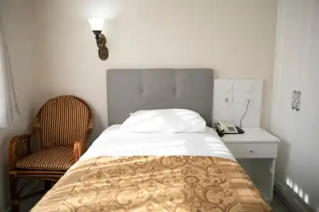 Hali - 2