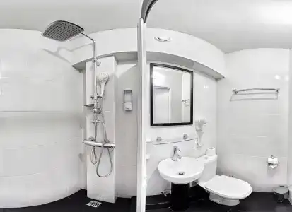 Live by Originals - 84