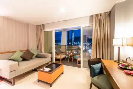 ASHLEE Hub Patong - 42