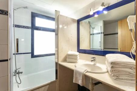 Pins Platja Apartments - 61