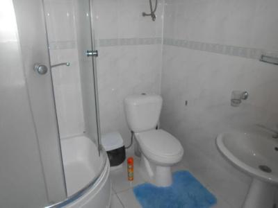 Boomerang Guest House - 9