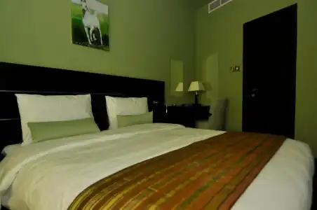 Aldar - 30