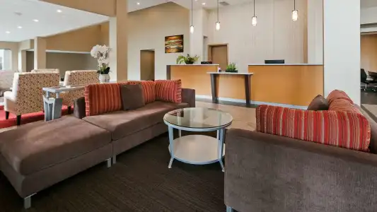 Best Western Plus Burnaby - 1