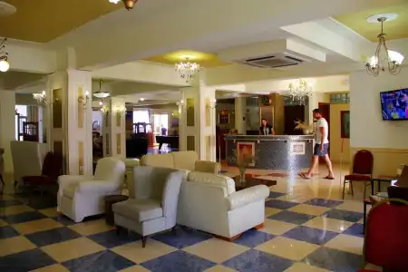 White Olive Elite Rethymno - All Inclusive - 1
