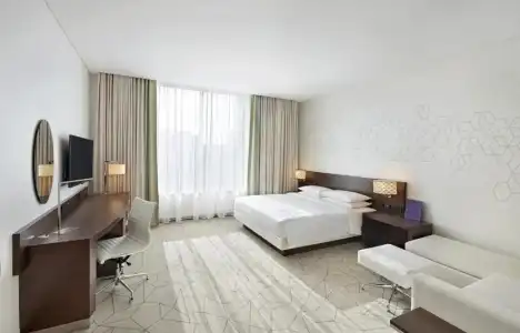 Hyatt Place Dubai Baniyas Square - 50