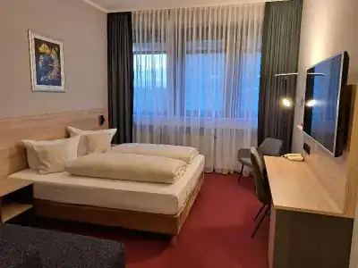 Best Western Comfort Business - 77