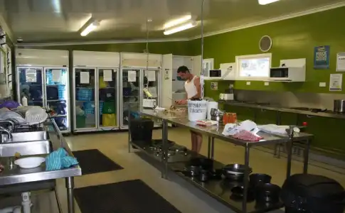 Nomads Airlie Beach - 17