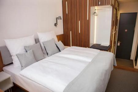 H24 Berlin Lichtenberg - 24