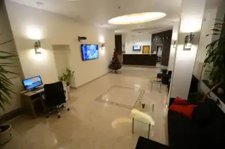 Aura Design & Garden Pool - 16